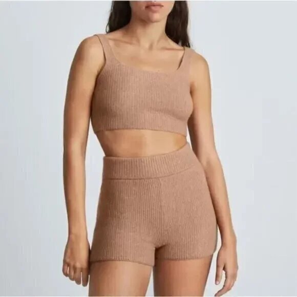 Everlane Tops - Everlane Wool Cropped Soft Knitted Tank Top in Camel Brown Size XS NWT